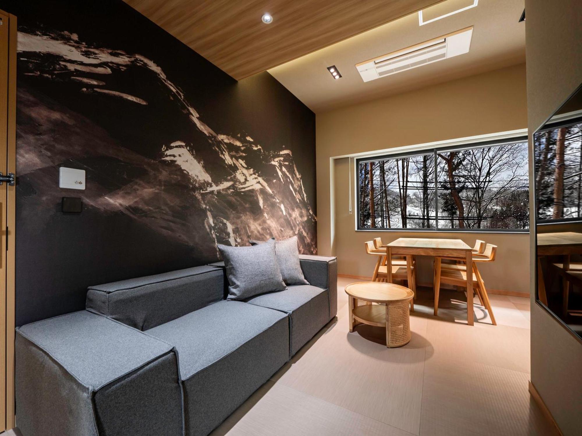 Ski Inn Hakuba, Iwatake Exterior photo